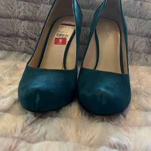 Nine West Heel